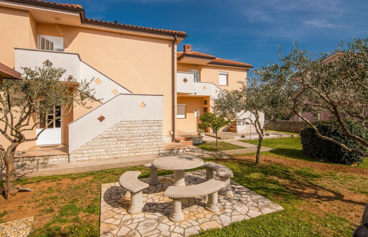 Apartman Luxury Lure Krk Town Exterior foto